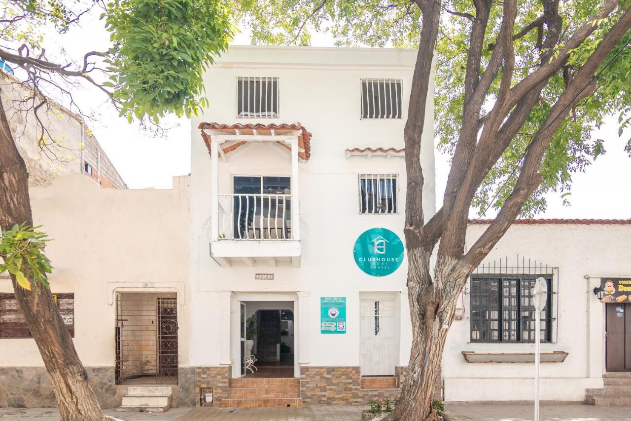 Hostel Club House