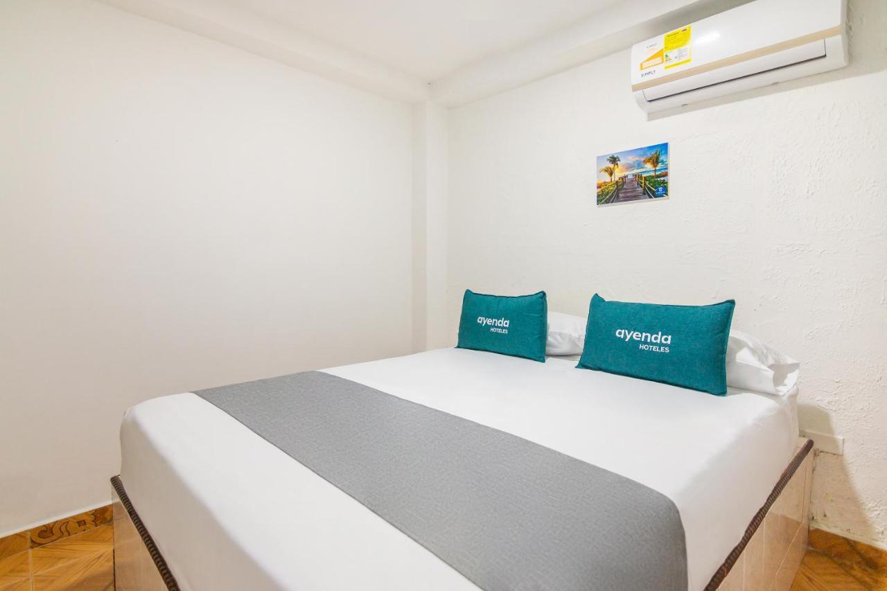 Club House Hostel